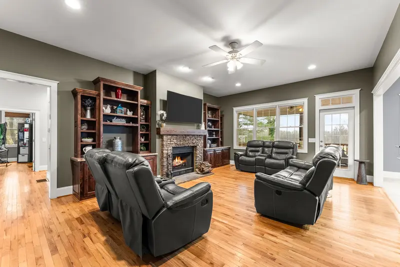Living room with fireplace